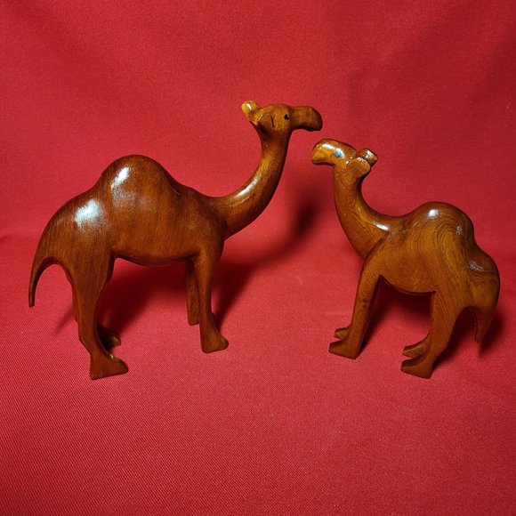 Camel Olive Wood Figurine Hand Carved Wooden Figurine Set of 2 - Picture 3 of 14